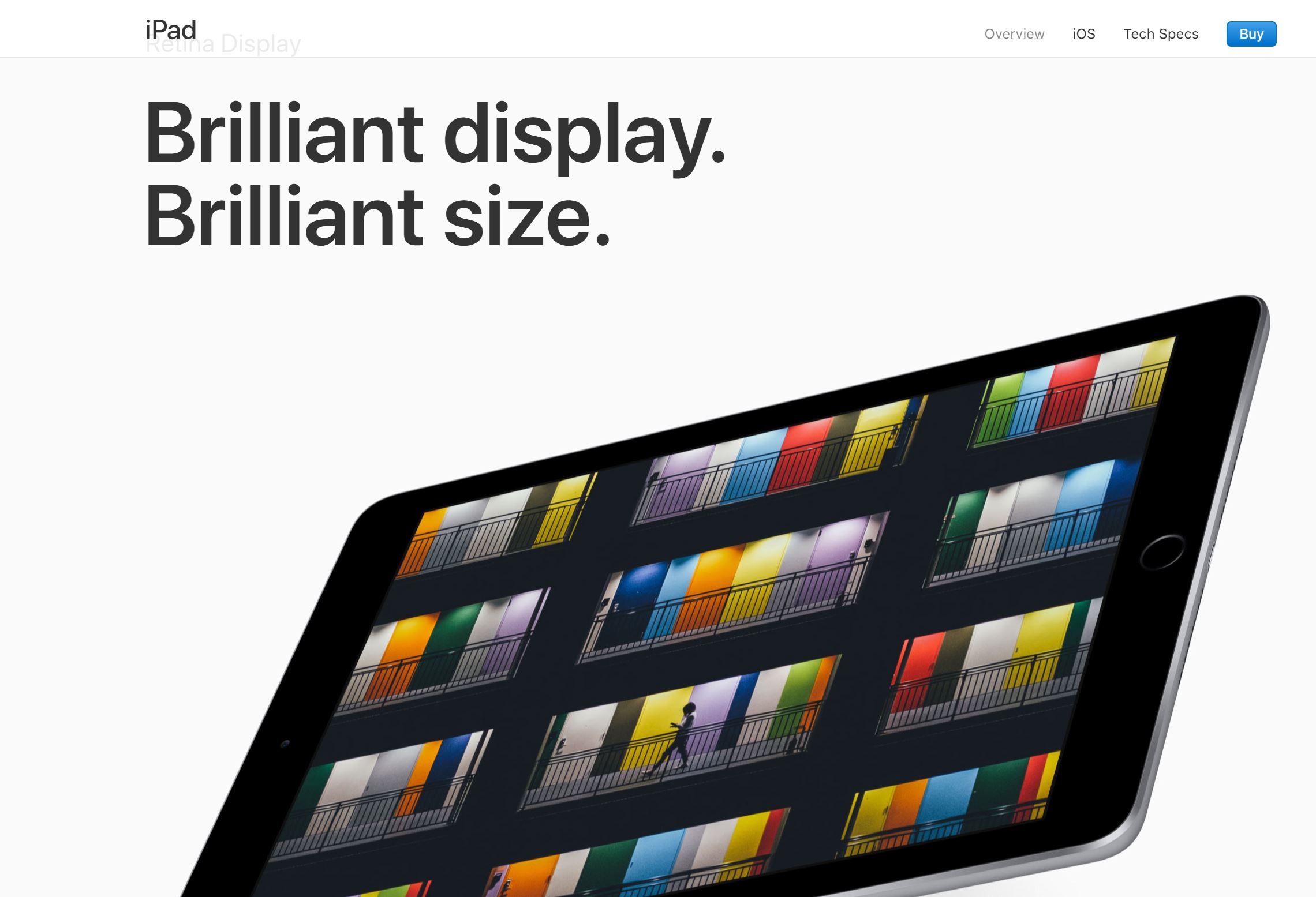 e-commerce product visuals trends: Apple layout with baseline and big pictures